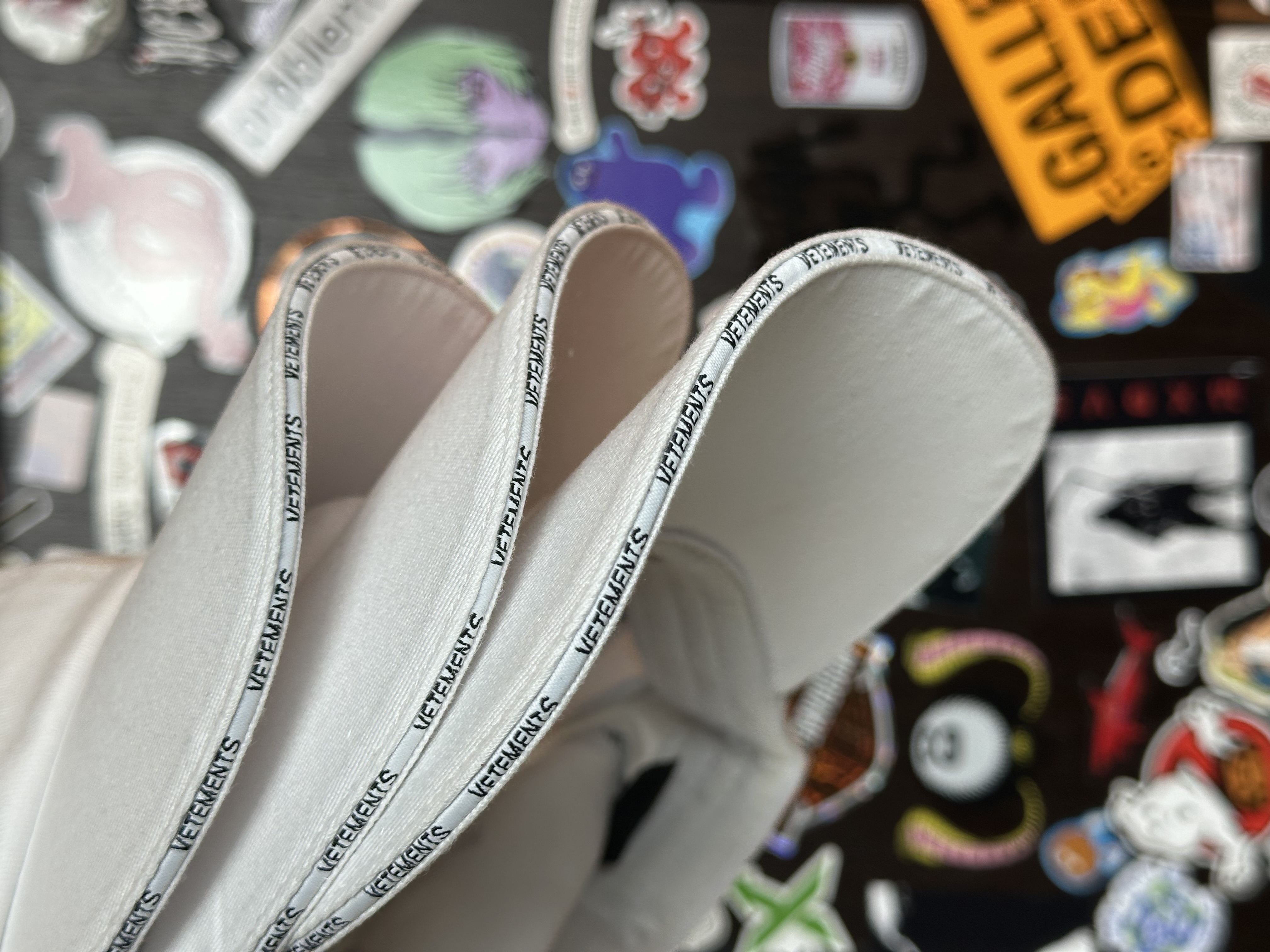 Vetements VETEMENTS NWT AW18 “Genetically Modified” Cap